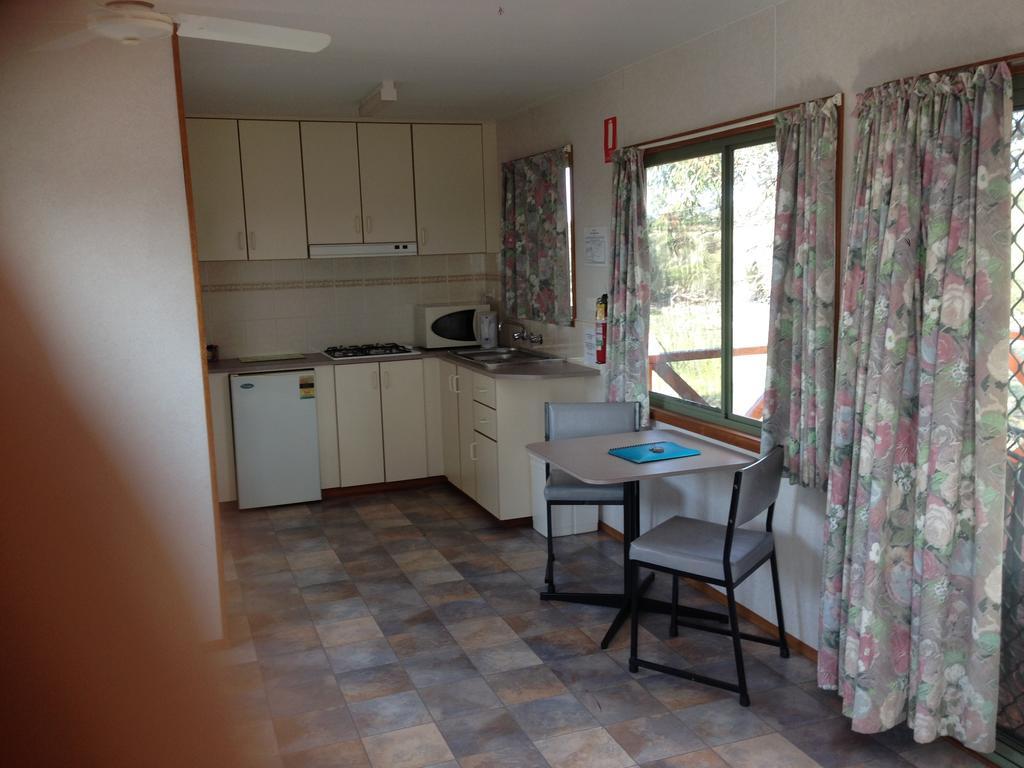 Seal Bay Cottages - Kaiwarra Room photo